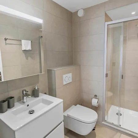 Apartament Logement Renove Proche Remontees - Ideal Pour 2