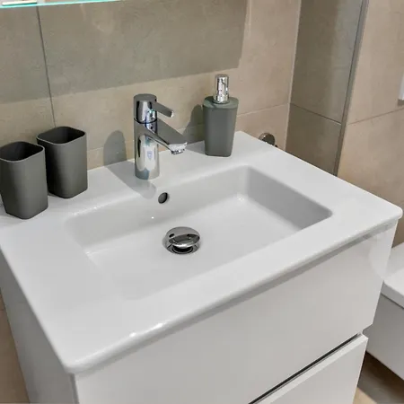 Logement Renove Proche Remontees - Ideal Pour 2 *